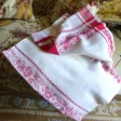 Nappe rectangulaire damassée à décor de liteaux rouge