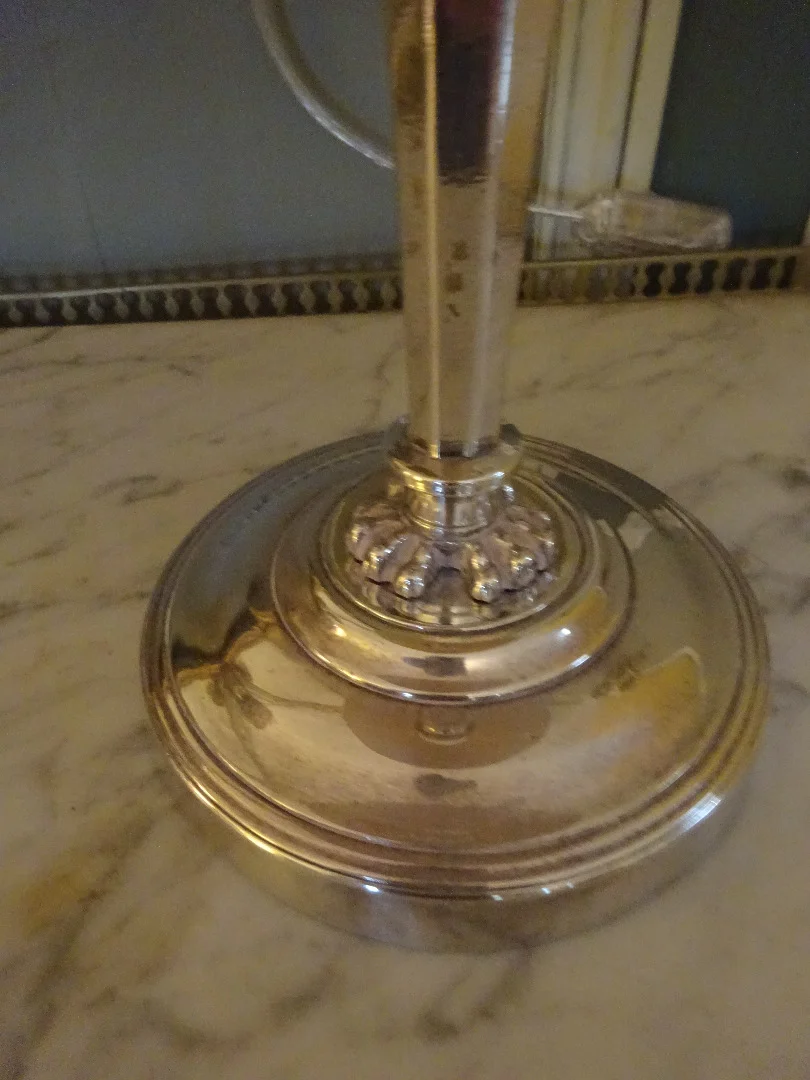 Bougeoir Empire en bronze argenté monté en lampe