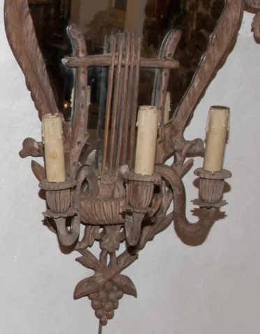 PAIR OF ITALIAN WALL LIGHTS