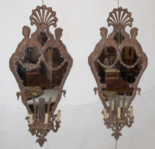 PAIR OF ITALIAN WALL LIGHTS