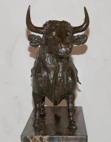 BRONZE BULL SIGNED M. BENLLIURE Y GIL
