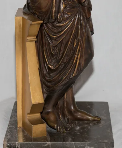 Bronze "Femme à l'antique" signé PEIFFER 1832-1886