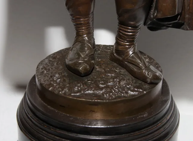 BRONZE SCULPTURE SIGNED CALMELS
