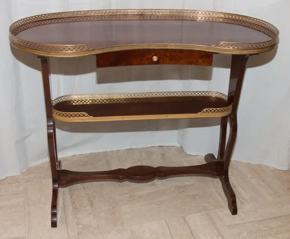 LOUIS XVI STYLE KIDNEY SHAPE TABLE