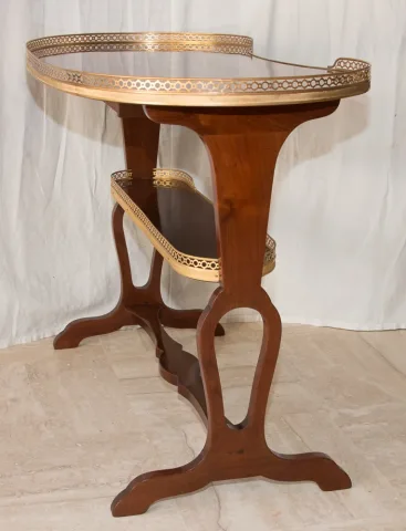LOUIS XVI STYLE KIDNEY SHAPE TABLE