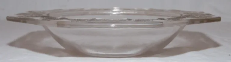ЛАКИКОВЫЙ КРИСТАЛЛ
