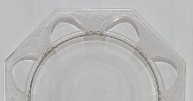 LALIQUE CRYSTAL CUP