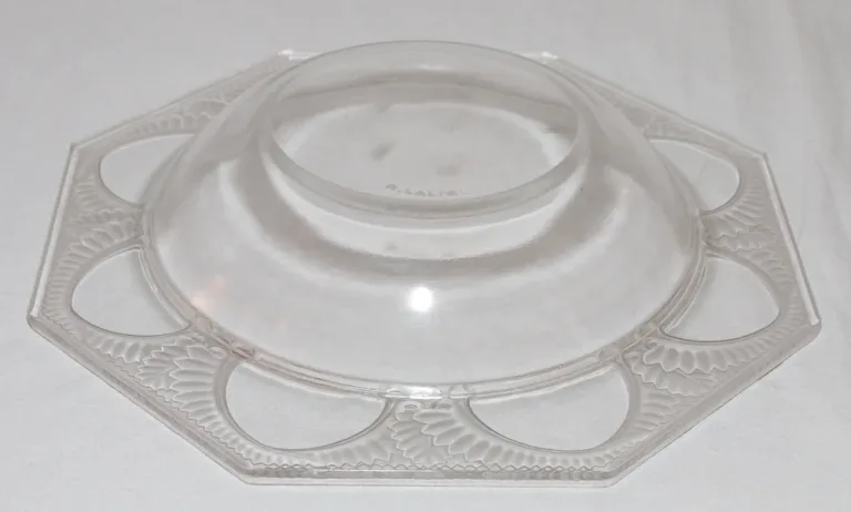 LALIQUE KRISTALL CUP