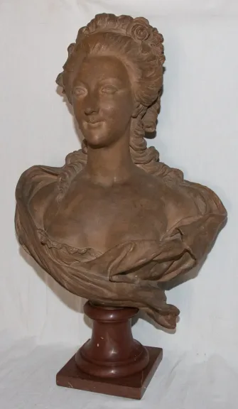 BUST OF MARIE ANTOINETTE GETEKEND B. FEINBERG
