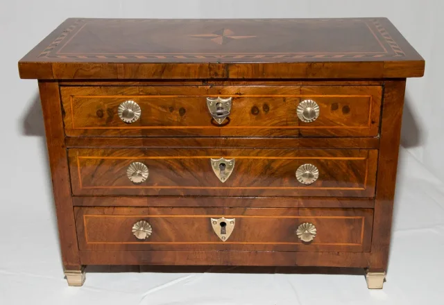 Commode de maîtrise époque directoire