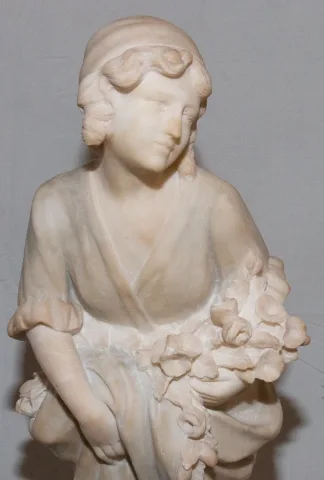 ALABASTER SKULPTUR UNTERZEICHNET PUGI