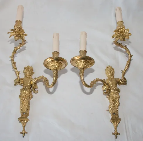 Paire d'appliques en bronze doré époque fin XIXe siècle