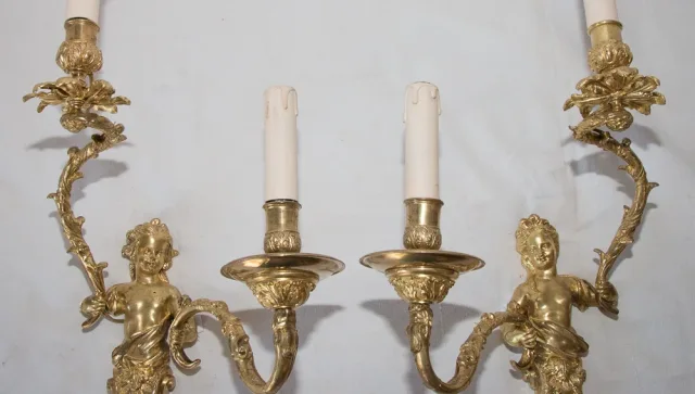 Paire d'appliques en bronze doré époque fin XIXe siècle