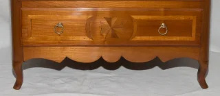 MINIATURE CHEST OF DRAWERS