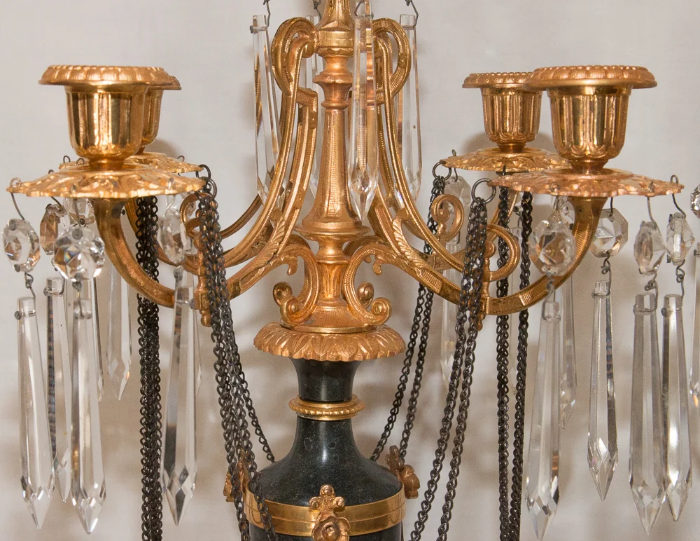 PAREJA DE DIRECTOIRE FRANCÉS ESTILO CANDELABRA