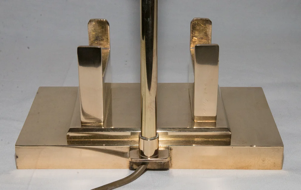 Lampe en bronze doré Signée Willy DARO années 1970