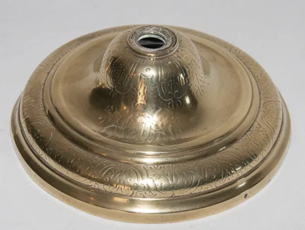 PAAR BRONZE CANDLESTICKS