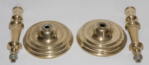 PAAR BRONZE CANDLESTICKS
