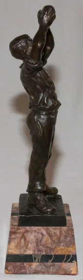 BRONZE STATUETTE