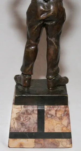 BRONZE STATUETTE