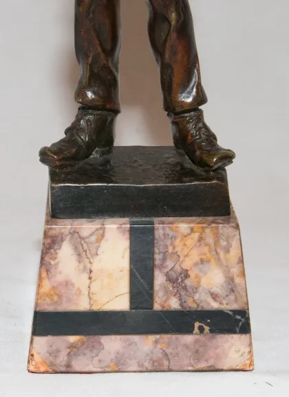 BRONZE STATUETTE