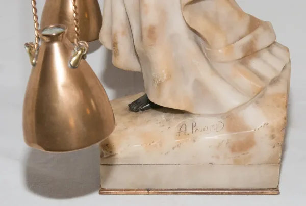 ALABASTER UND BRONZE STATUETTE
