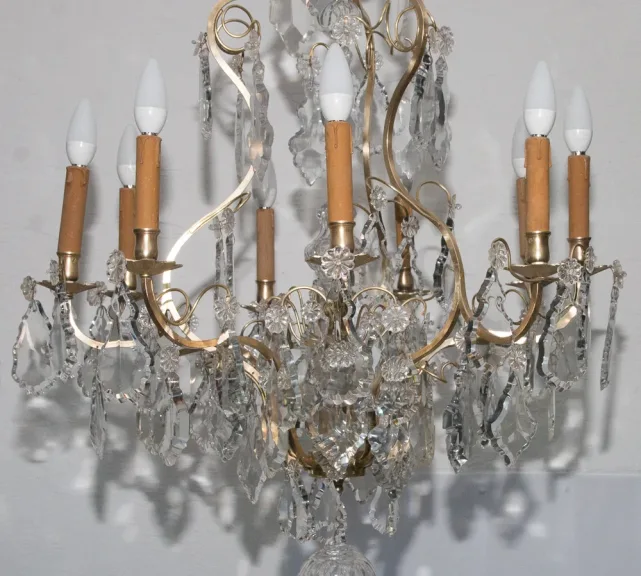 Lustre cage style LXV en bronze et cristal circa 1880