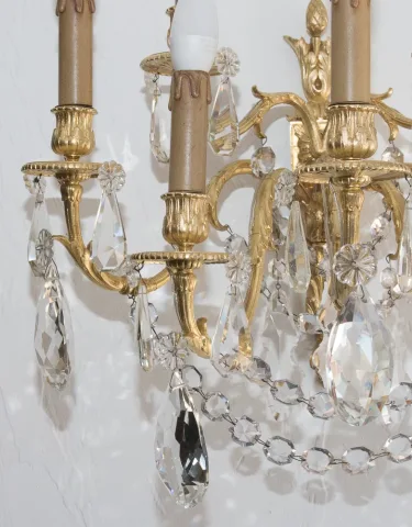 PAIR OF NAPOLEON III PERIOD WALL LIGHTS
