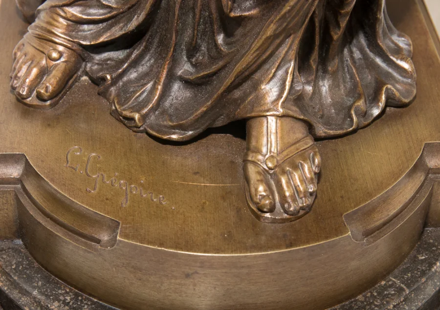 BRONZESKULPTUR von L. GREGOIRE