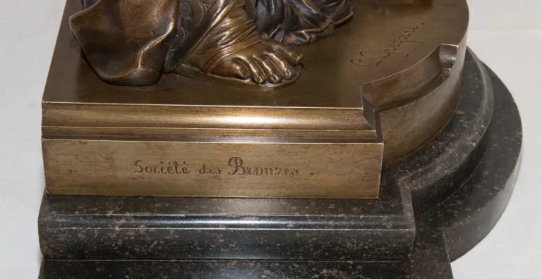 Bronze La liseuse  L Grégoire 1840-1890