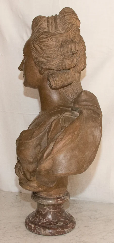 Madame du Barry  d’après Caffiéri en terre cuite XIXe siècle