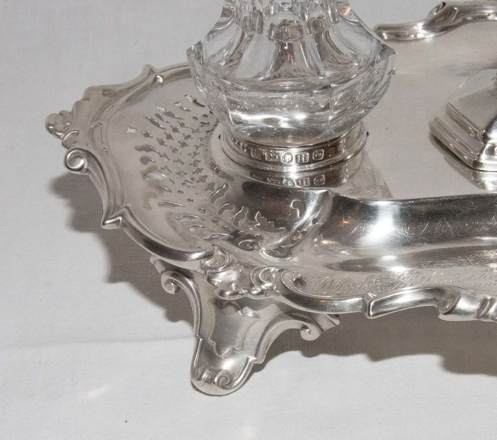 Encrier en argent massif époque Victorienne