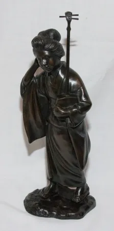 Geisha Sculpture en bronze Japon époque Meiji