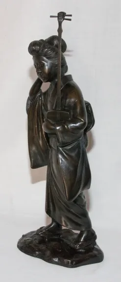 Geisha Sculpture en bronze Japon époque Meiji