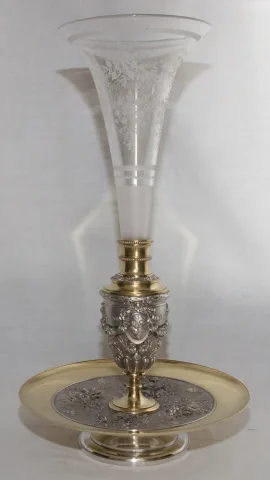 NAPOLEON III PERIOD CENTRE PIECE