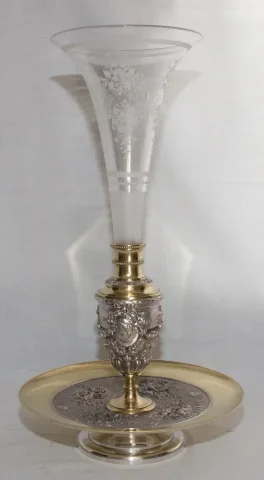 NAPOLEON III PERIOD CENTRE PIECE
