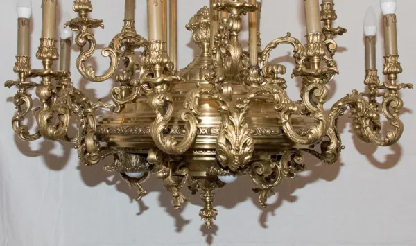 Grand lustre en bronze doré époque Napoléon III