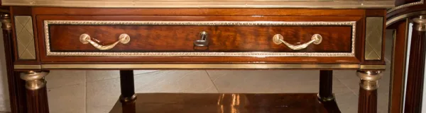 Console desserte en acajou d'époque Louis XVI