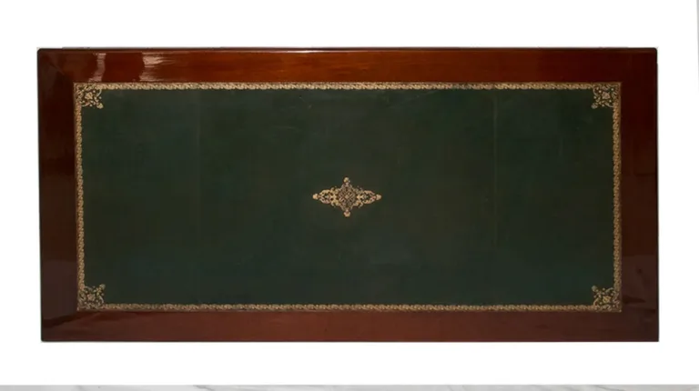 LOUIS XVI PERIODE SCHREIBTISCH