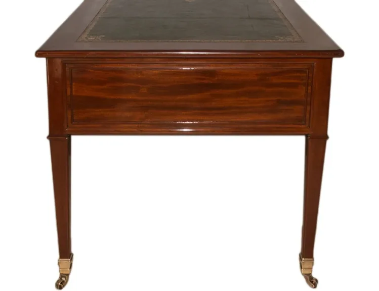 LOUIS XVI PERIODE SCHREIBTISCH