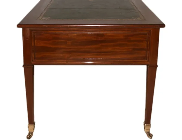 LOUIS XVI PERIOD DESK