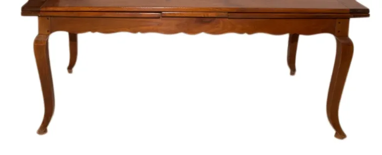 TABELLE IM LOUIS XV-STIL