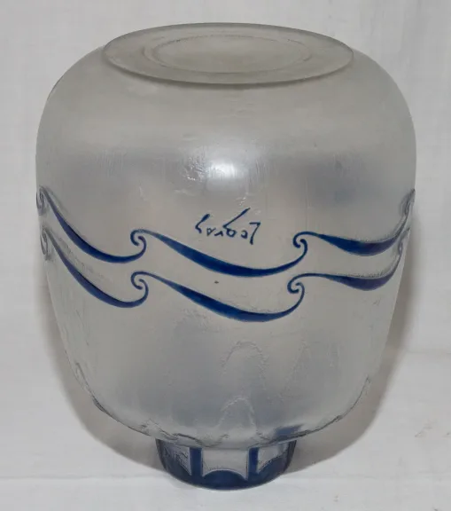 VASE signiert LEGRAS