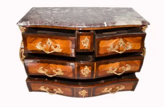 CASSETTIERA DEL PERIODO DI LOUIS XV