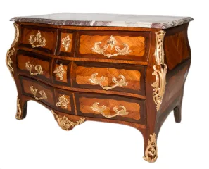 CASSETTIERA DEL PERIODO DI LOUIS XV