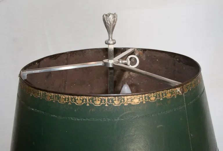 BOUILLOTTE-LAMPEN AUS DER FRANZÖSISCHEN RESTAURATIONSZEIT