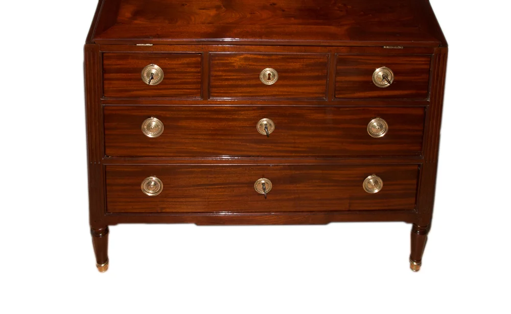 Commode scriban en acajou époque Louis XVI