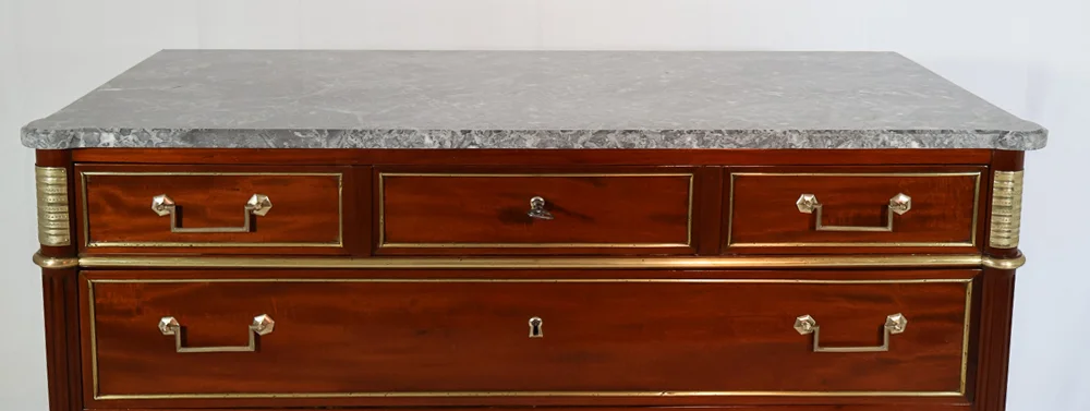 LOUIS XVI PERIOD CHEST OF DRAWERS