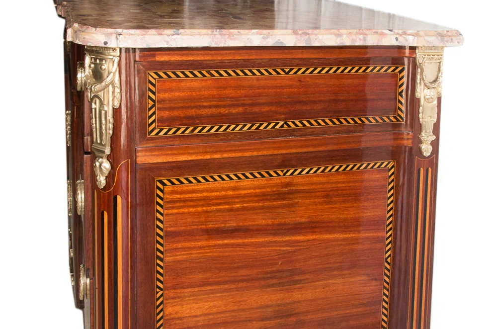 FRENCH TRANSITION PERIOD CHEST OF DRAWERS