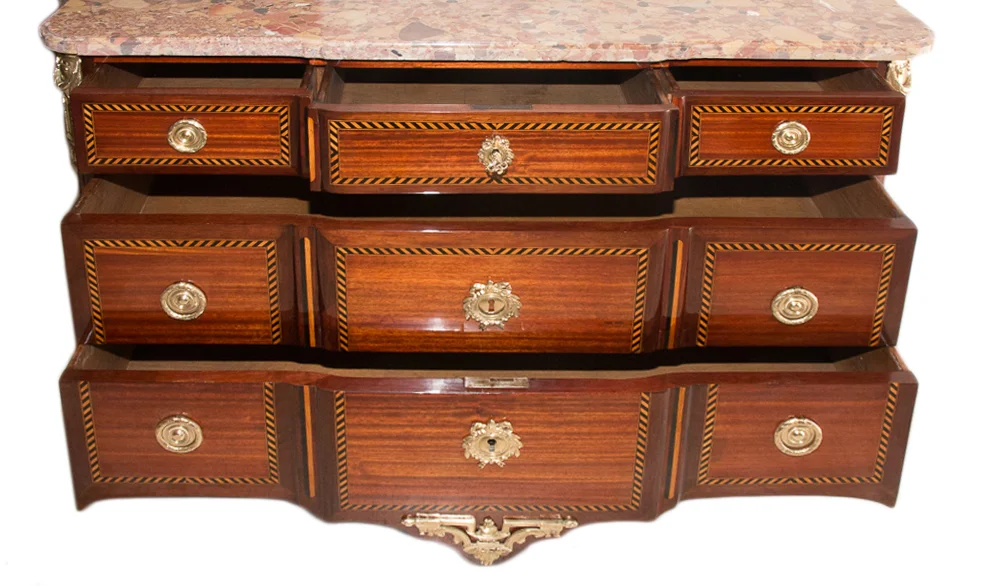 FRENCH TRANSITION PERIOD CHEST OF DRAWERS